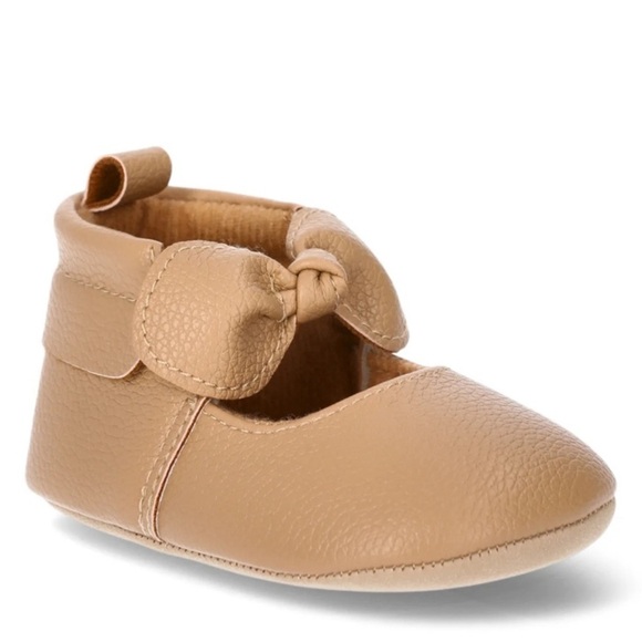 Baby girl shoes, carter’s shoes for girl size 0-3 Month ,baby shoes for girl, - Picture 4 of 7